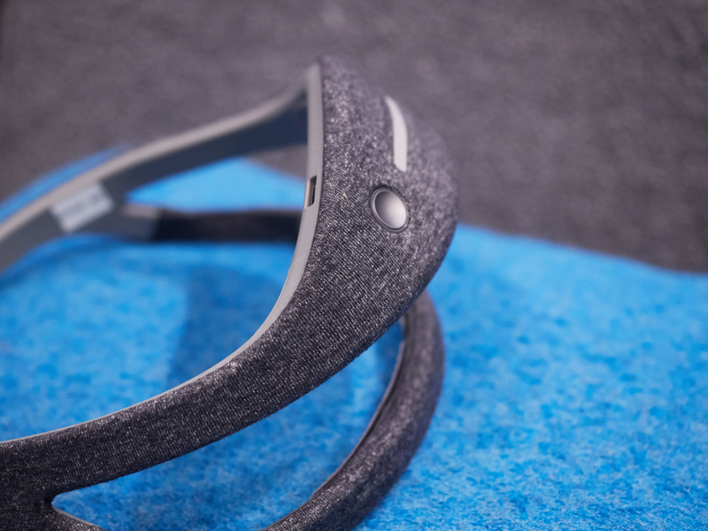 Illustration for article titled This Smart Headband Was Supposed To Help Me Sleep Better, But Fuck I'm Tired